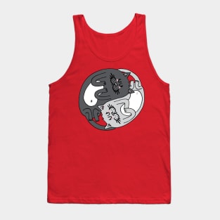 Yin & Yang cats - black & white Tank Top